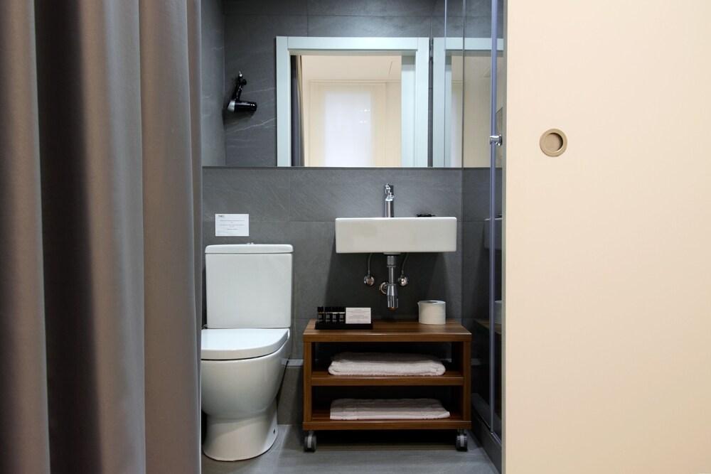 The 8 Boutique B&B Барселона Екстер'єр фото