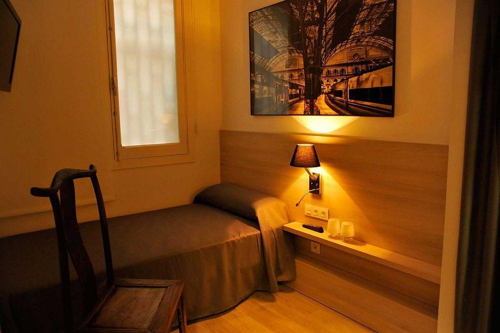 The 8 Boutique B&B Барселона Екстер'єр фото